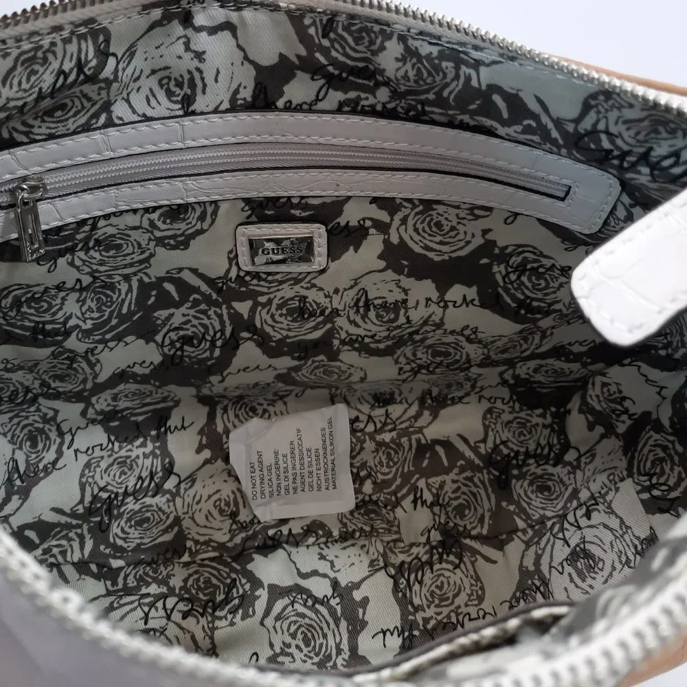 GUESS NADALIA HOBO HANDBAG NEW‎ WITH TAG